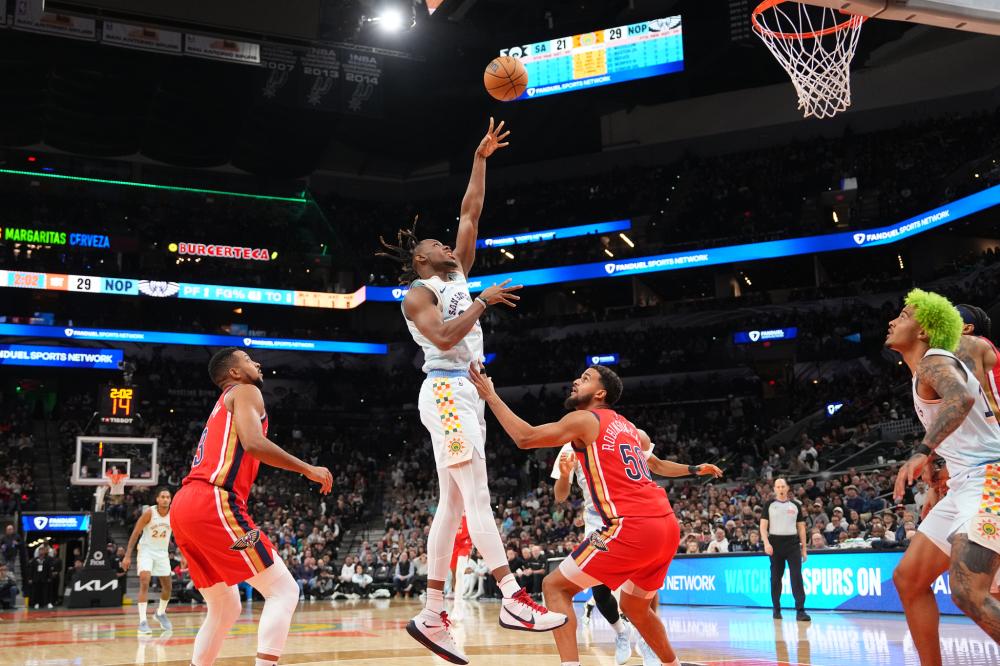 异常被某英 异常被某英